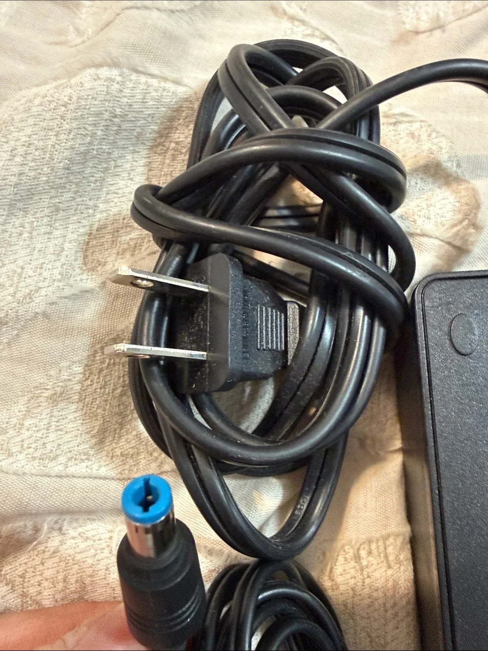 ChallengerCableSales PS-31 Switching Power Supply - Black
